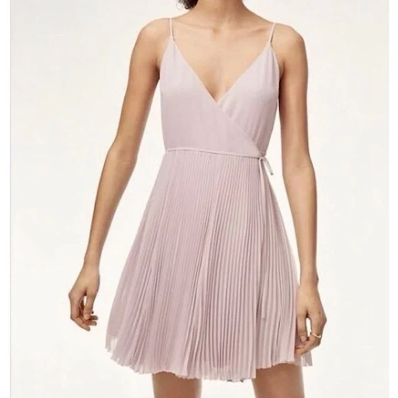 Wilfred Dresses & Skirts - Beautiful Wilfred Beaune dress - size M - very good condition